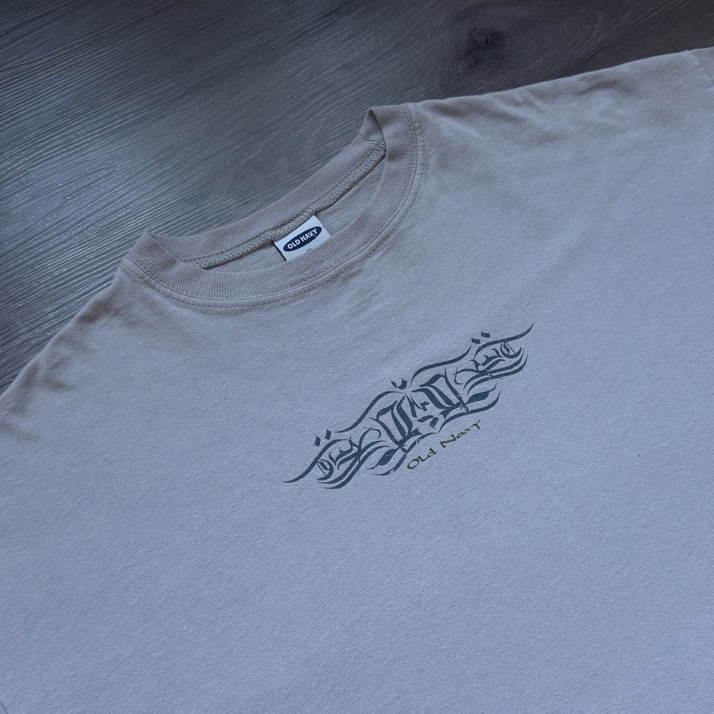 Vintage Y2K Gothic Neo Tribal Spell Out Old Navy T-shirt Mens XL Grunge Skater
